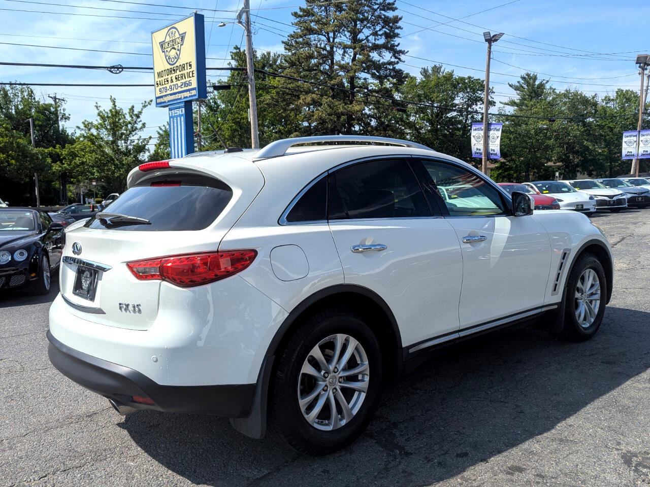 Used 2010 INFINITI FX35 AWD w/ Navigation Pkg image 7