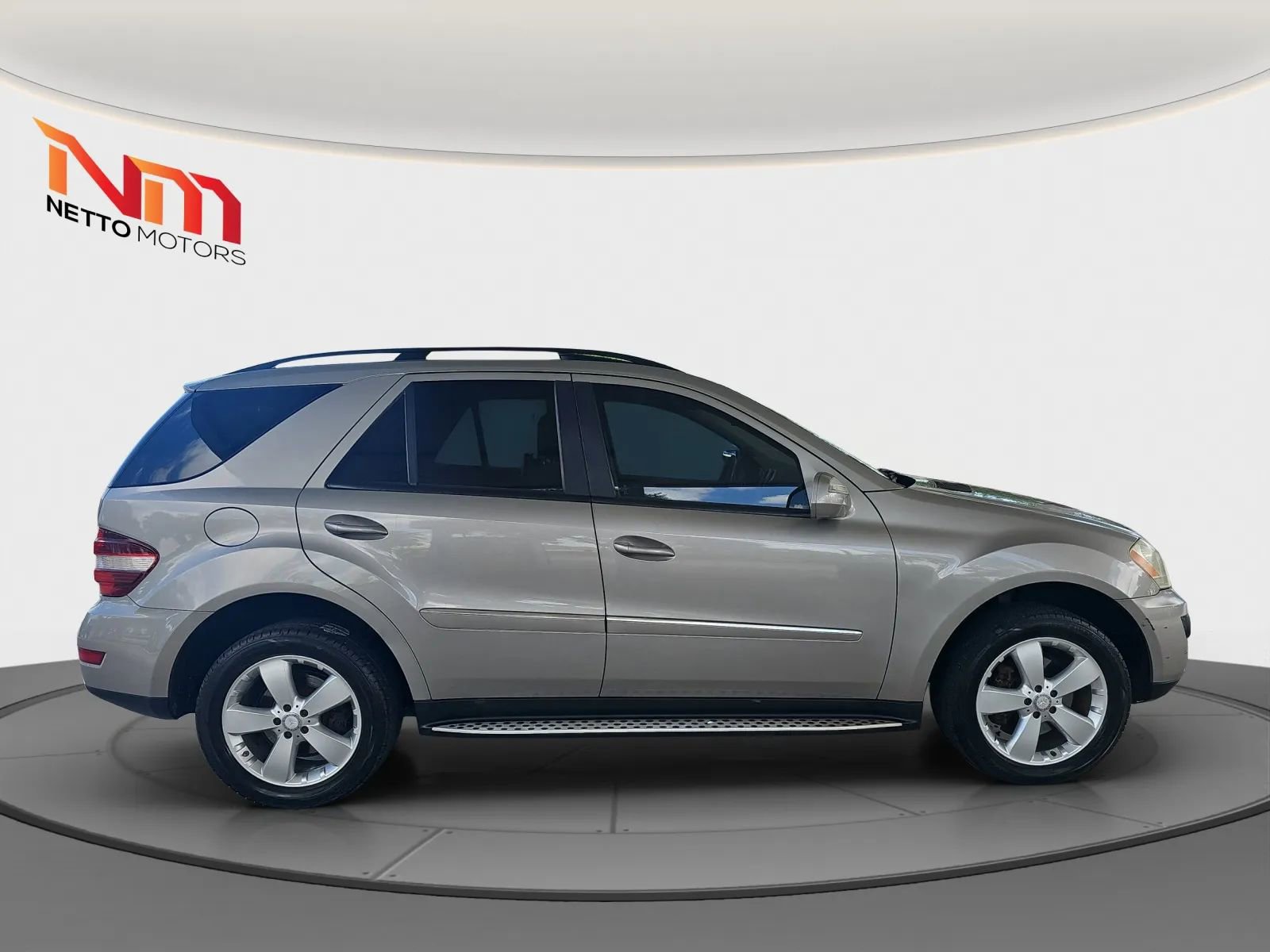 Used 2009 Mercedes-Benz ML 350 4MATIC image 6
