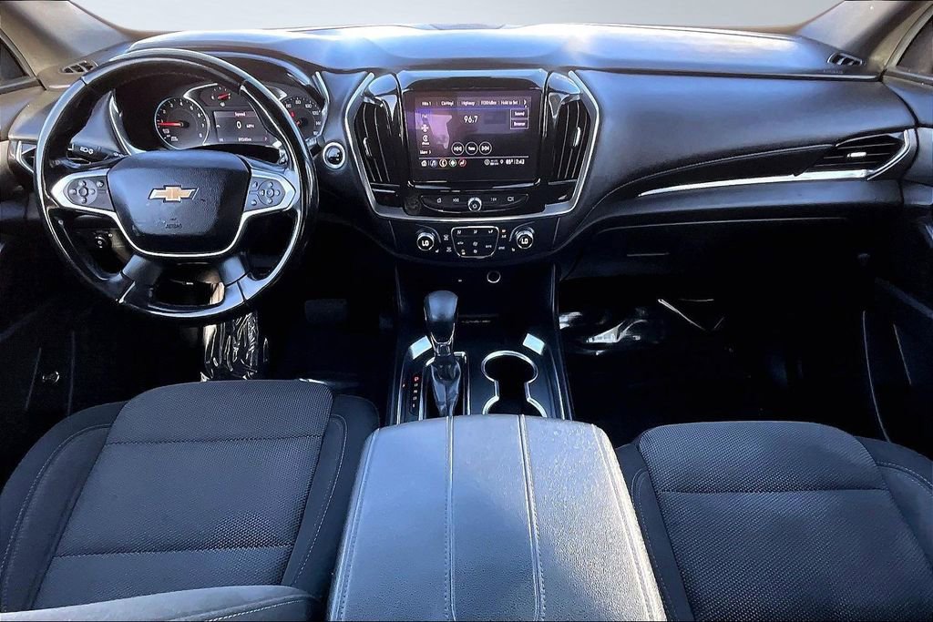 Used 2023 Chevrolet Traverse LT AWD/4WD image 9