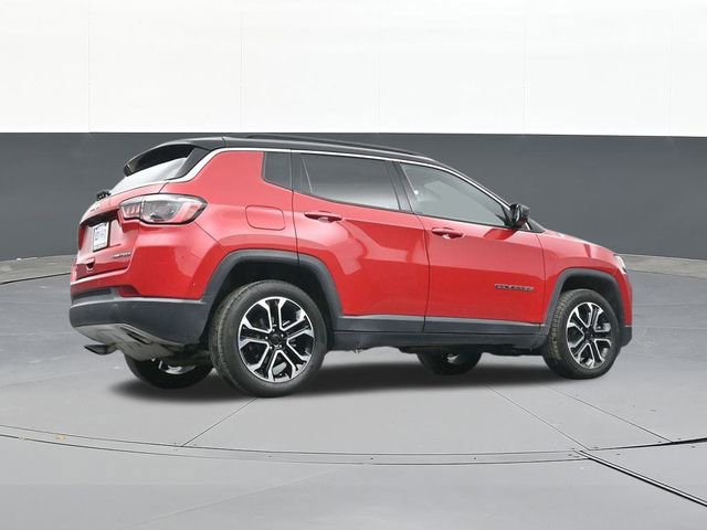 Used 2023 Jeep Compass Limited image 49