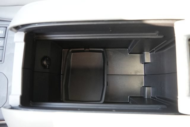 Used 2023 Toyota Highlander XLE FWD image 43