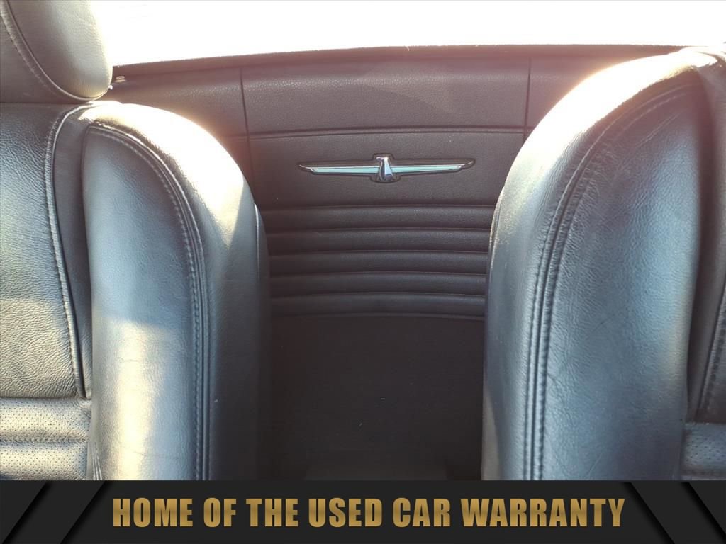 Used 2003 Ford Thunderbird Deluxe image 28