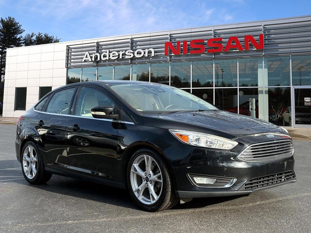 Used 2016 Ford Focus Titanium w/ Titanium Technology Package image 1