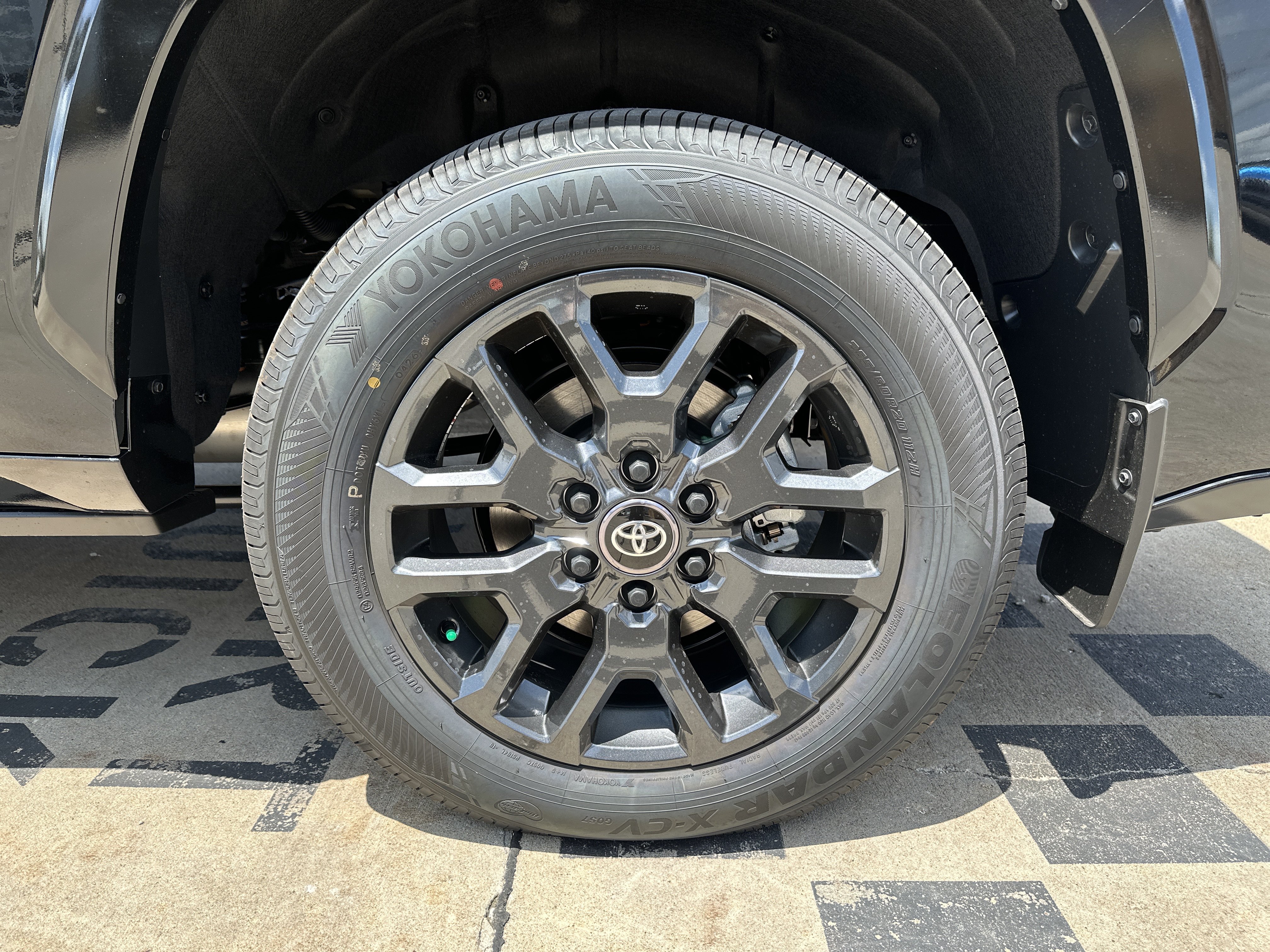 New 2026 Toyota Sequoia Platinum AWD/4WD image 28