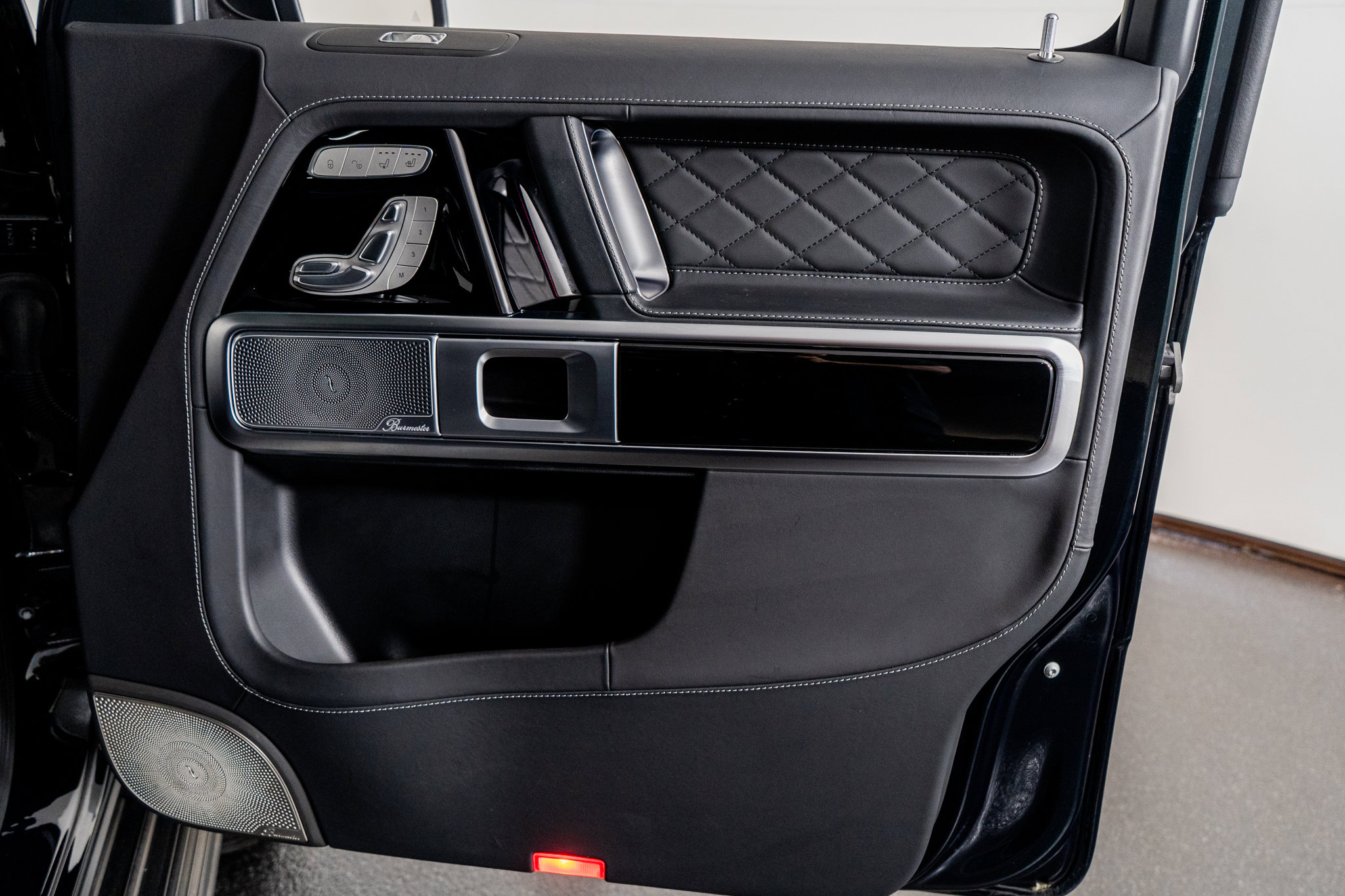 Used 2025 Mercedes-Benz G 63 AMG 4MATIC image 49