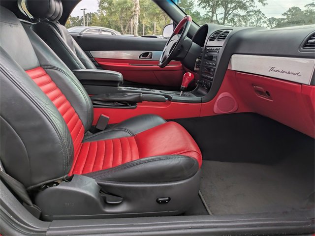 Used 2002 Ford Thunderbird image 3