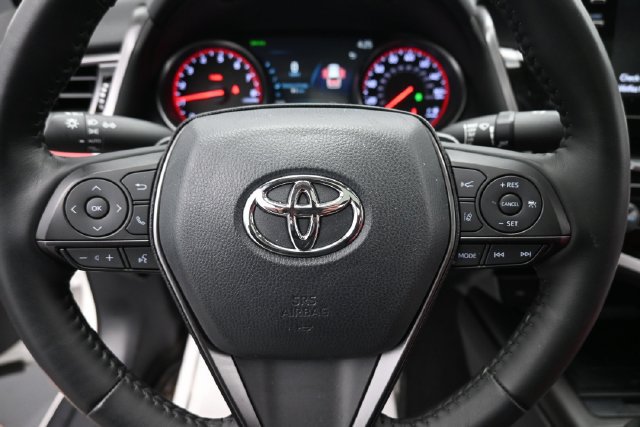 Used 2021 Toyota Camry XSE w/ Navigation Package AWD/4WD image 16