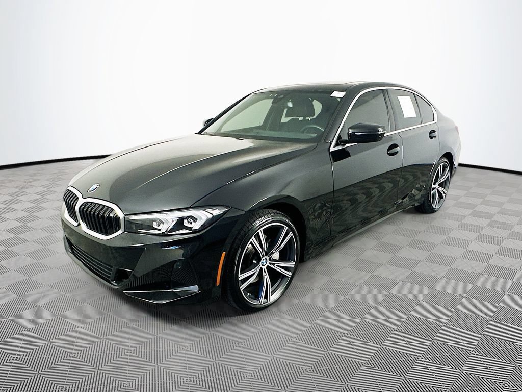 Used 2024 BMW 330i xDrive Sedan w/ Convenience Package AWD/4WD image 4