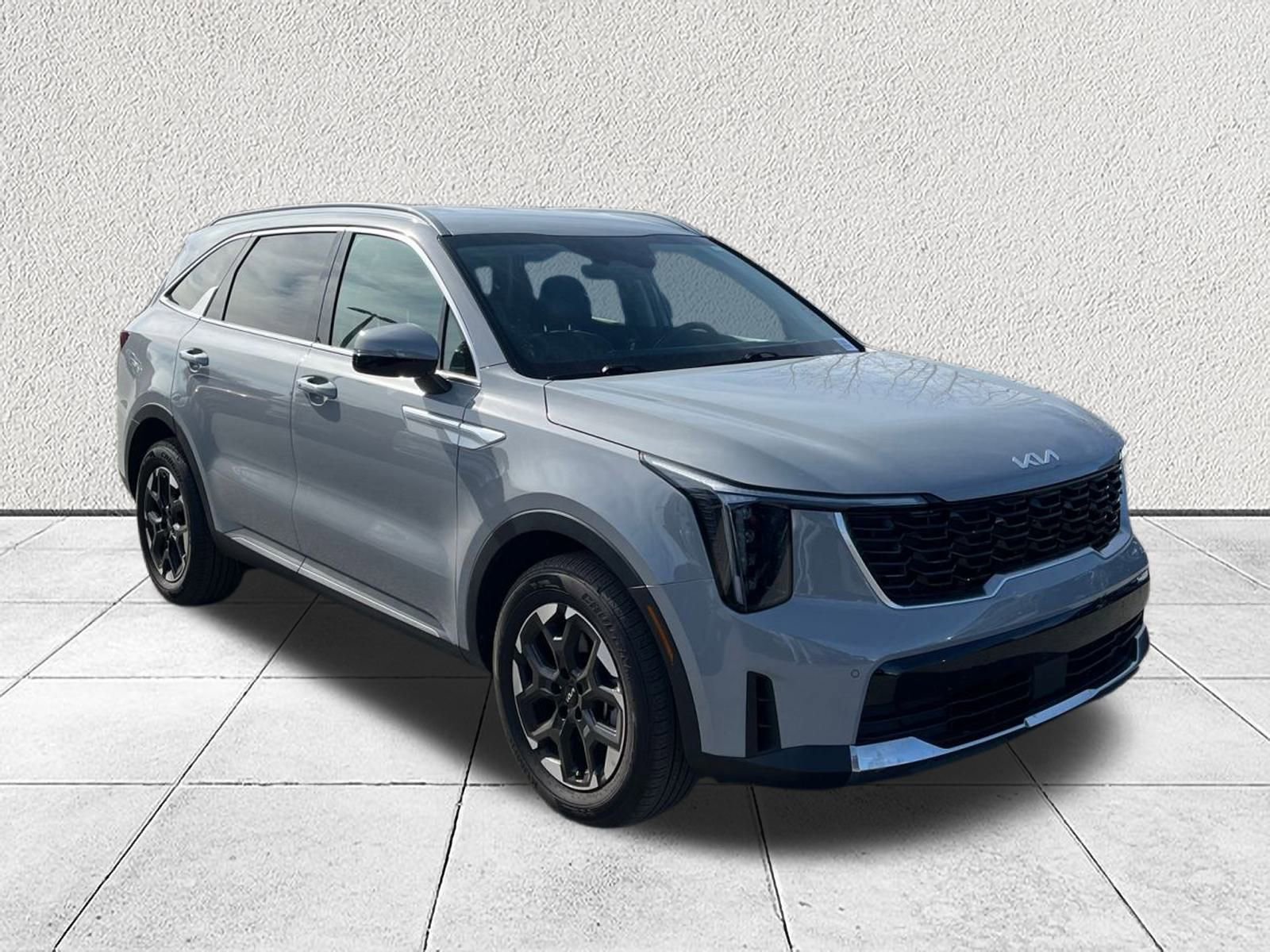 Used 2025 Kia Sorento S