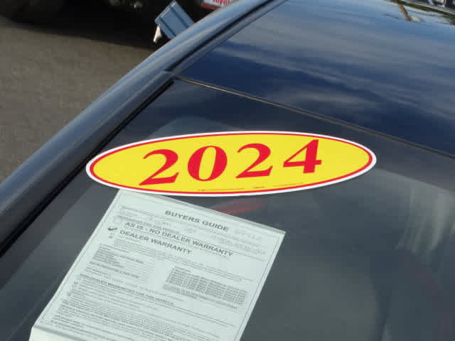 Used 2024 Toyota Prius Prime Premium w/ Advanced Technology Package FWD image 6