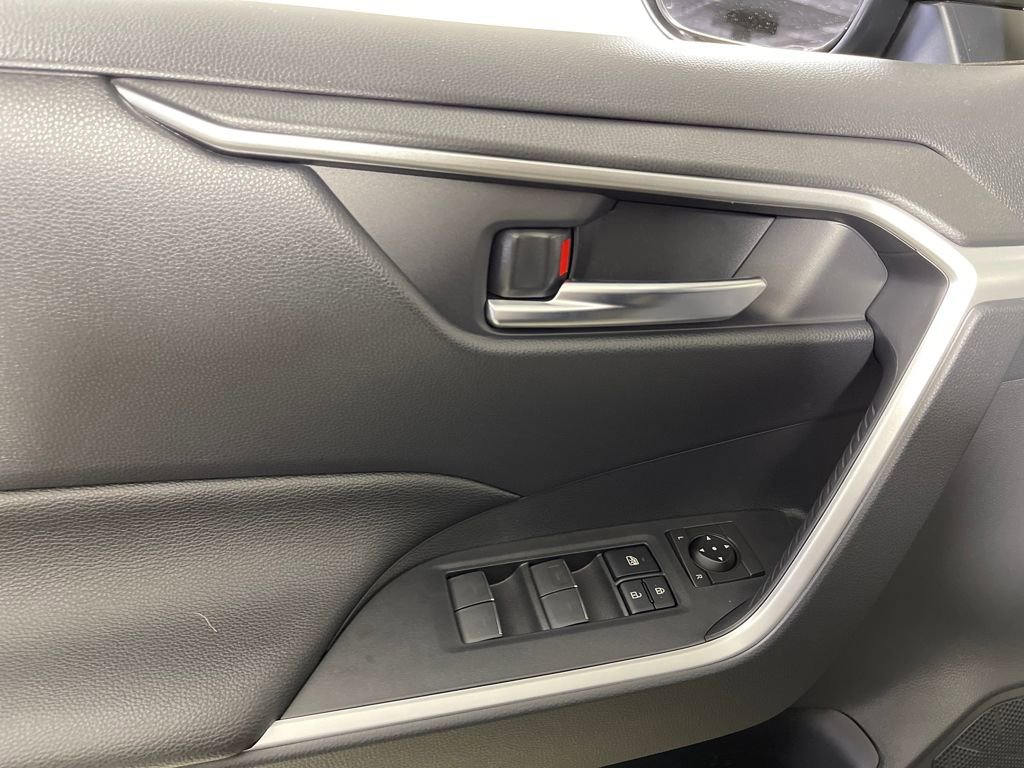 New 2025 Toyota RAV4 XLE image 16