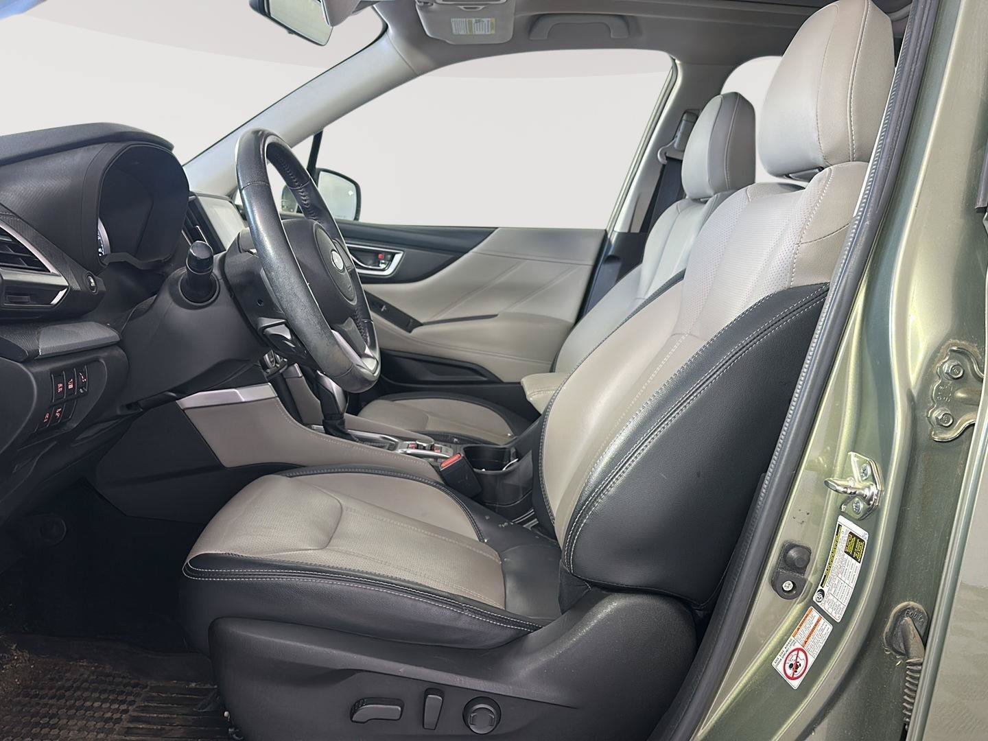 Used 2020 Subaru Forester Limited AWD/4WD image 5
