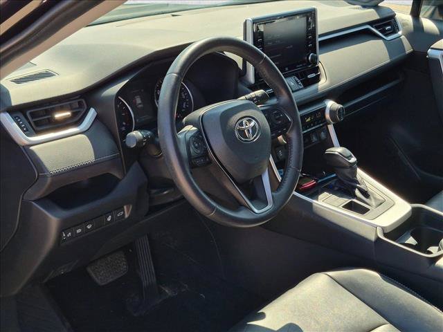 Used 2020 Toyota RAV4 XLE Premium AWD/4WD image 10