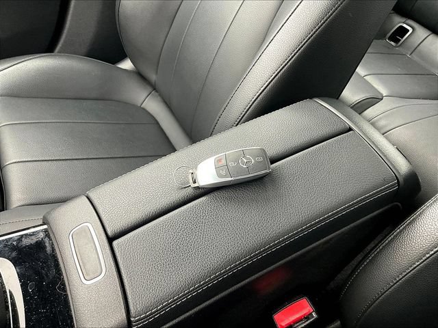 Used 2021 Mercedes-Benz CLA 250 4MATIC image 35