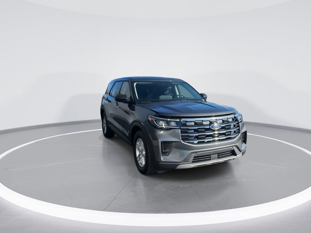 New 2026 Ford Explorer Active image 2