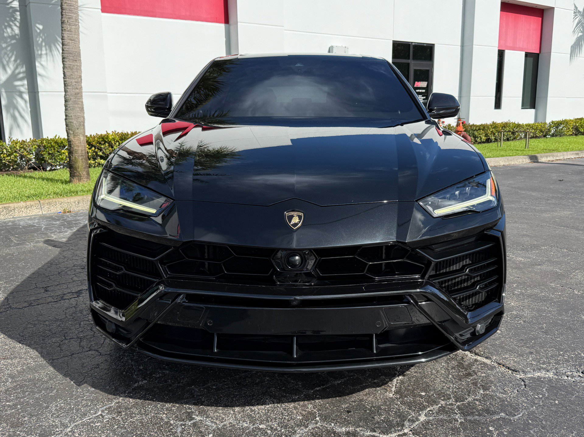 Used 2019 Lamborghini Urus image 7