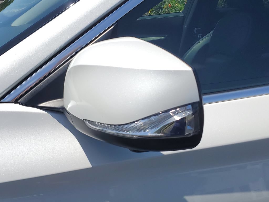 Used 2023 INFINITI QX50 Sensory AWD/4WD image 12