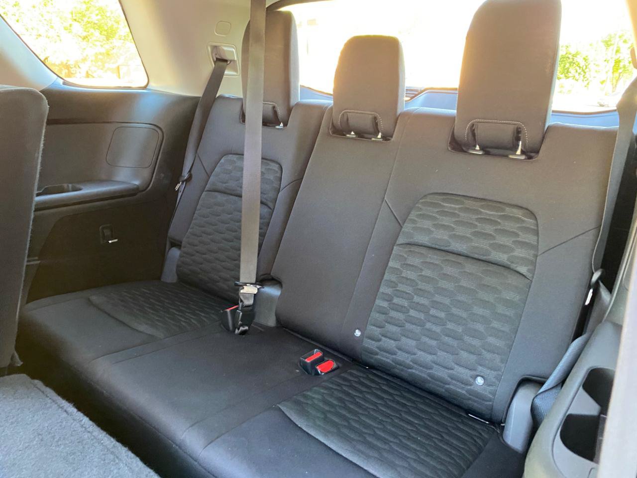 Used 2022 Nissan Pathfinder S FWD image 35