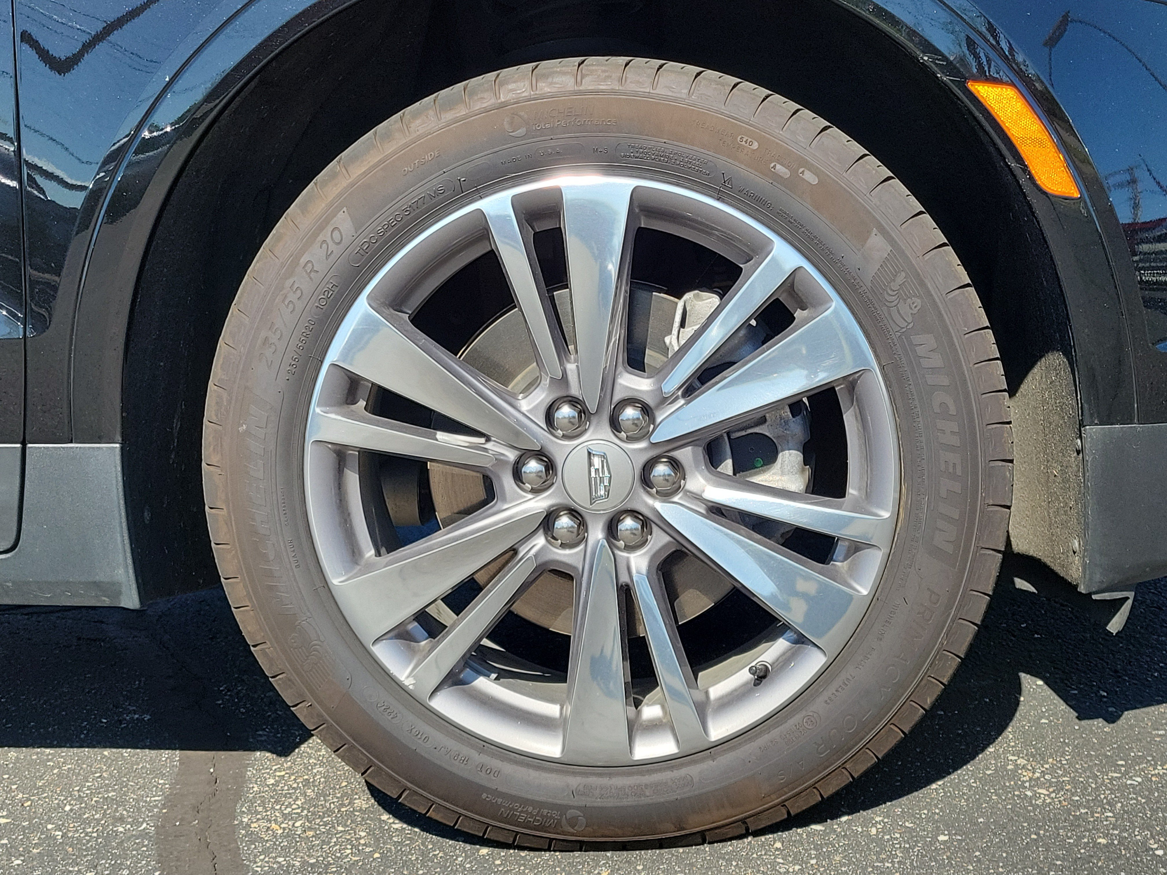Used 2025 Cadillac XT5 Premium Luxury AWD/4WD image 5