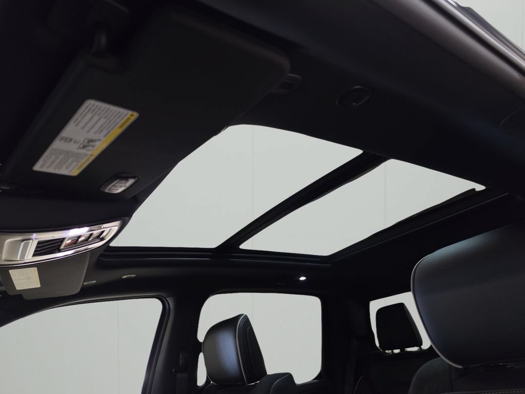 New 2026 RAM 1500 Laramie w/ Night Edition AWD/4WD image 24