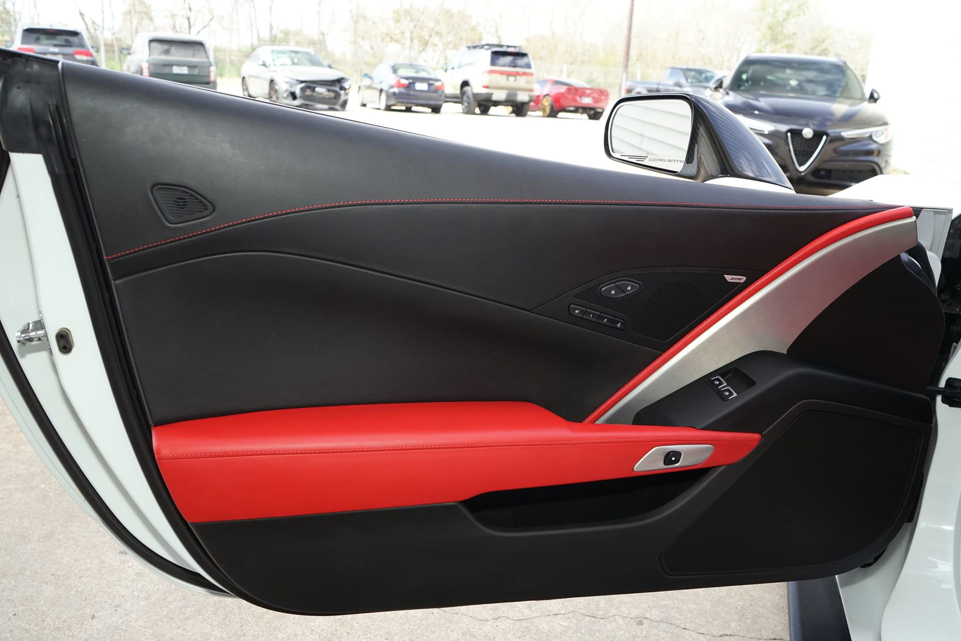 Used 2015 Chevrolet Corvette Z06 w/ 3LZ Preferred Equipment Group RWD image 23