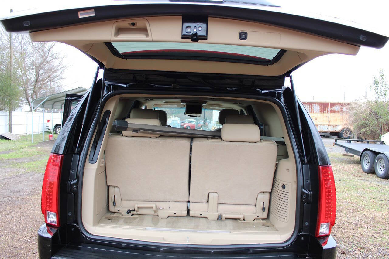 Used 2009 Cadillac Escalade AWD image 37