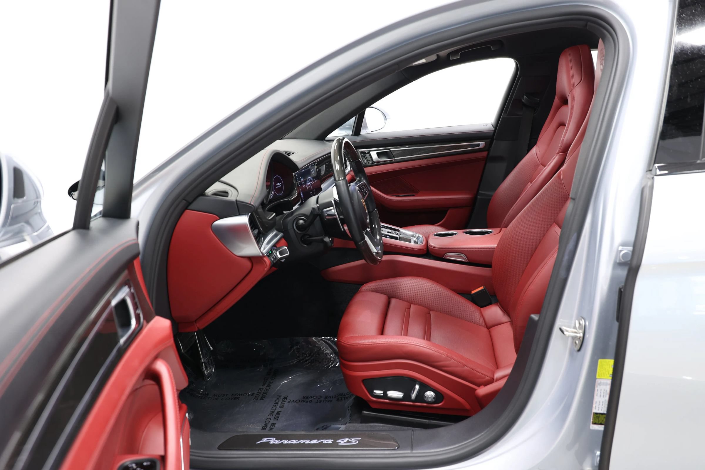Used 2018 Porsche Panamera 4S Executive w/ Carbon Fiber Interior Package AWD/4WD image 14