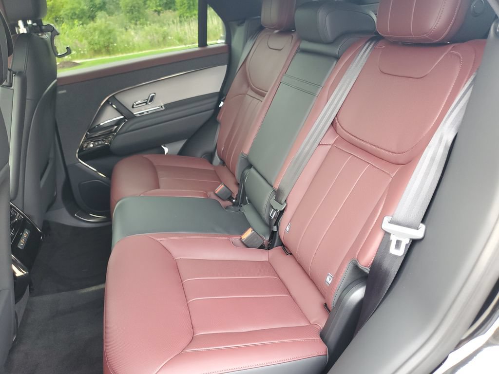 New 2026 Land Rover Range Rover Sport Dynamic SE AWD/4WD image 30