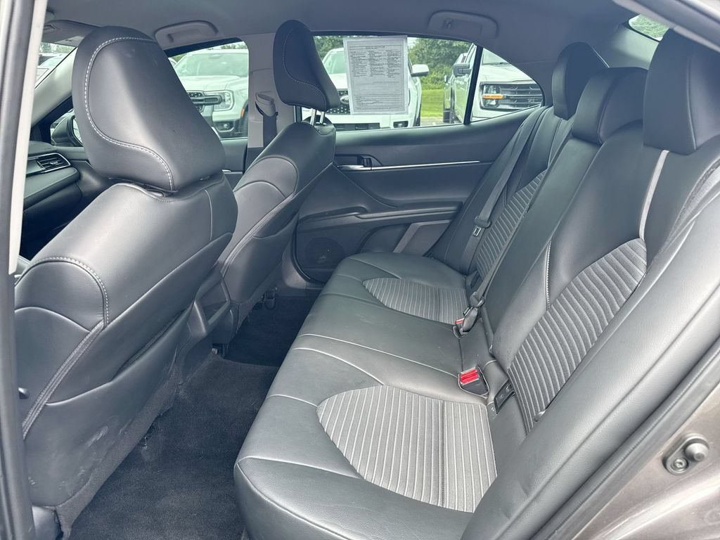Used 2024 Toyota Camry SE FWD image 22
