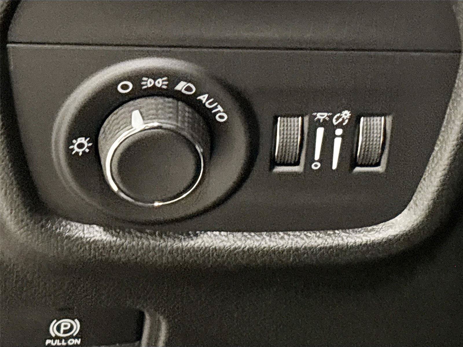 New 2026 Jeep Grand Cherokee L 4WD image 14