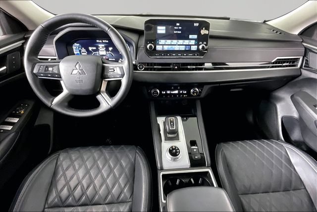Used 2023 Mitsubishi Outlander SEL FWD image 7