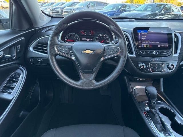 Used 2023 Chevrolet Malibu LT image 13