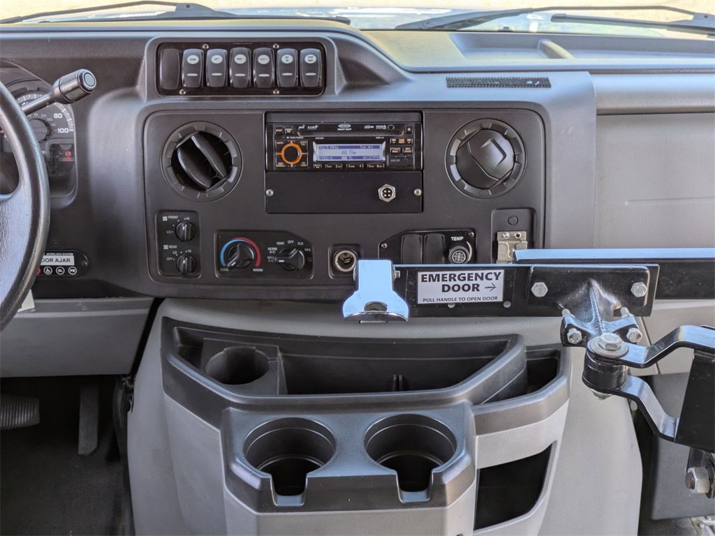 Used 2012 Ford E-450 and Econoline 450 Super Duty w/ Shuttle Bus Prep Pkg image 12