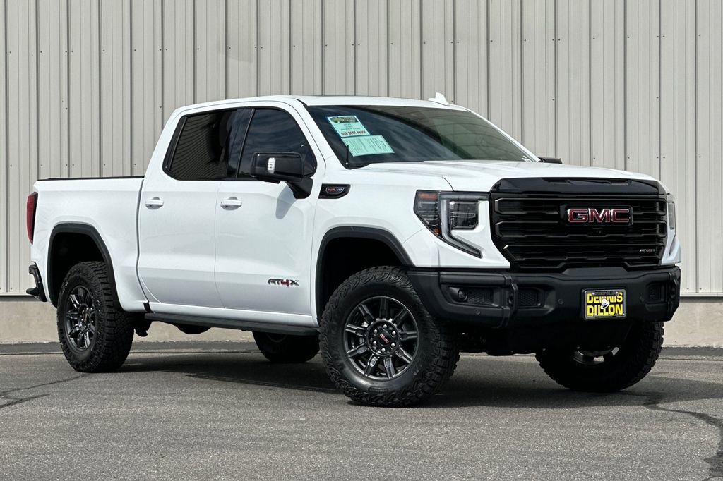 Used 2025 GMC Sierra 1500 AT4X image 2