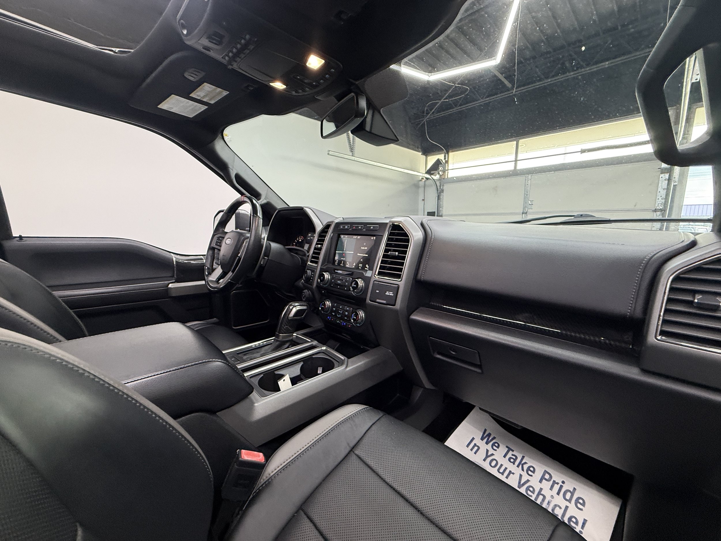 Used 2018 Ford F150 Raptor w/ Equipment Group 802A Luxury AWD/4WD image 23