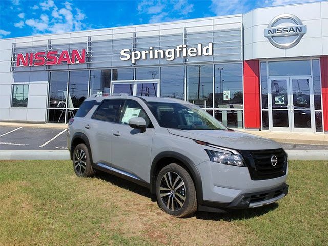 New 2025 Nissan Pathfinder Platinum