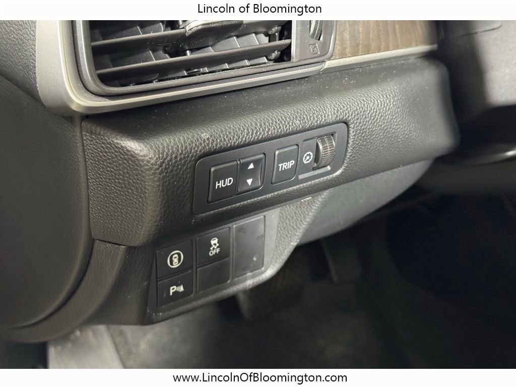 Used 2018 Honda Accord Touring image 18