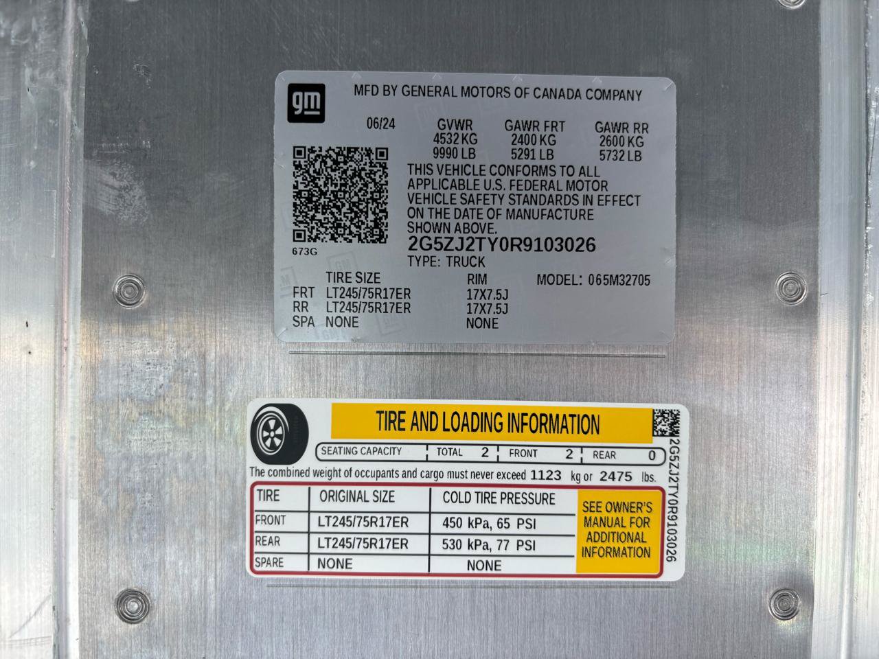 Used 2024 Chevrolet Brightdrop 400 w/ Commercial Equipment Package AWD/4WD image 37