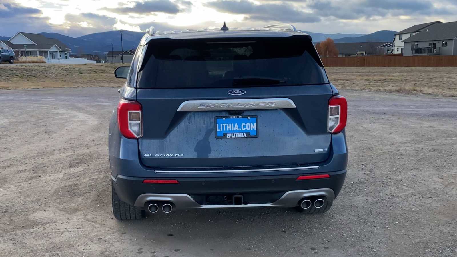 Used 2020 Ford Explorer Platinum w/ Premium Technology Package image 7