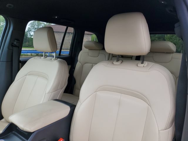 Used 2024 Jeep Grand Cherokee Limited AWD/4WD image 16