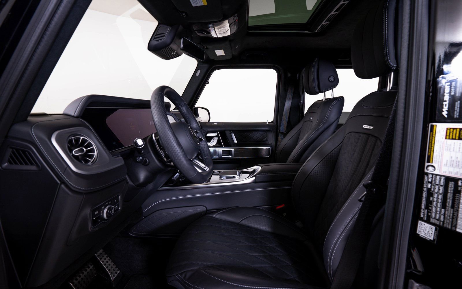 Used 2025 Mercedes-Benz G 63 AMG 4MATIC image 16