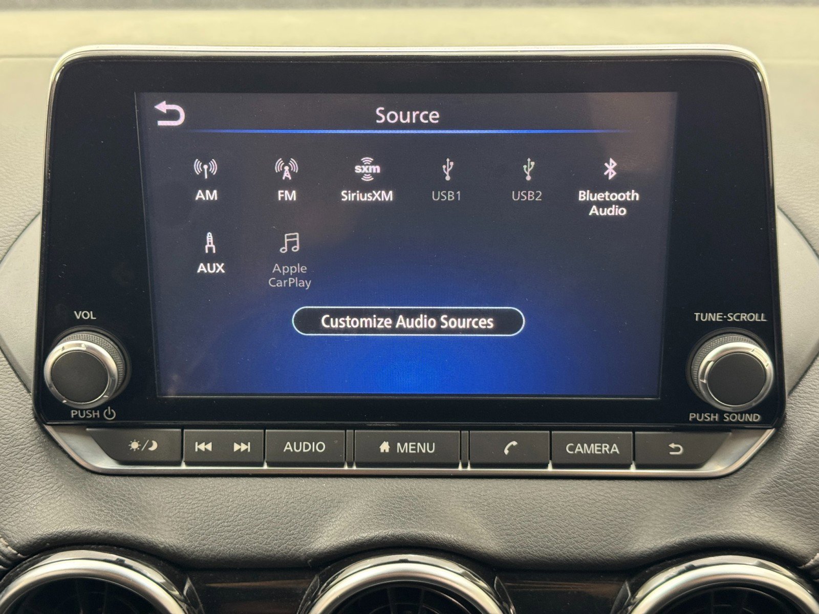 Used 2020 Nissan Sentra SV image 22