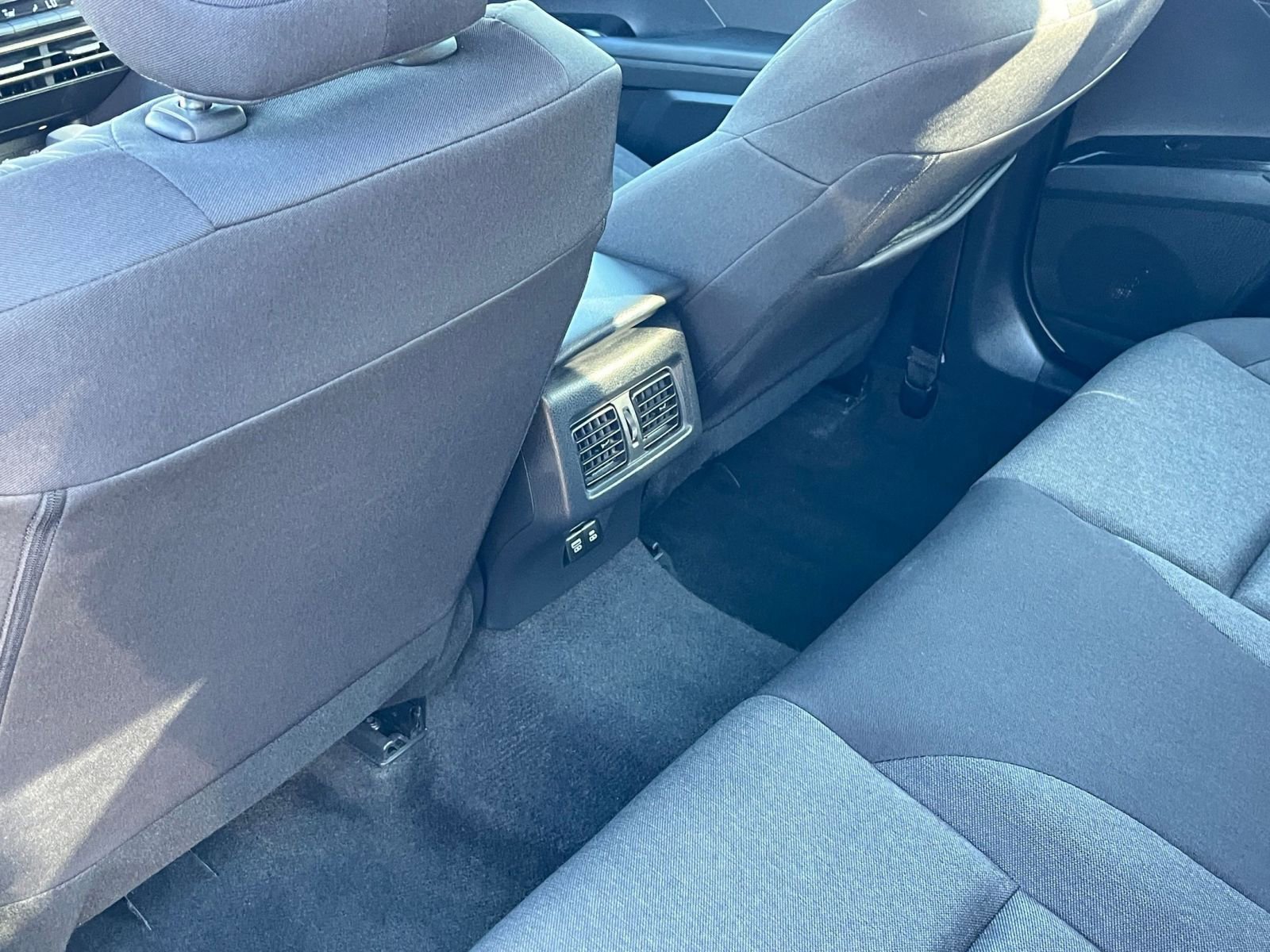 Used 2025 Toyota Camry LE image 23