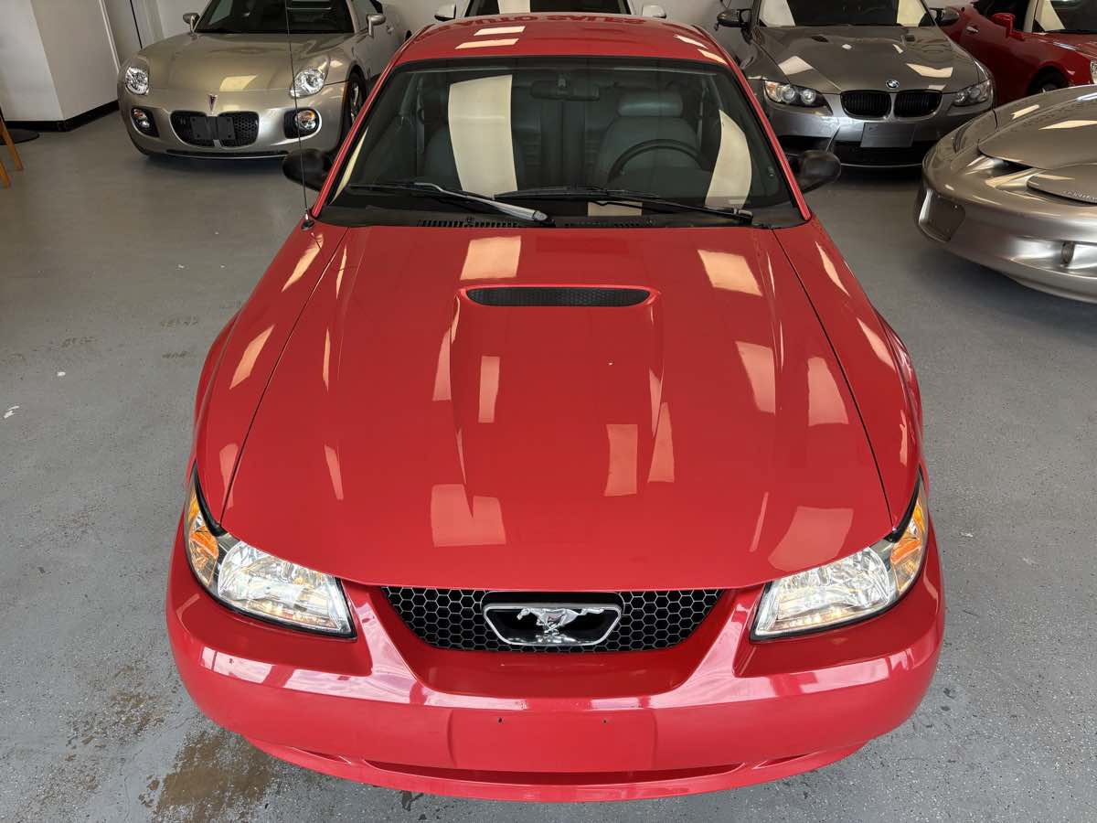 Used 2000 Ford Mustang GT RWD image 7