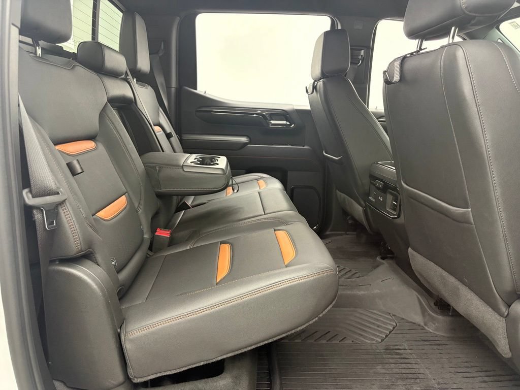 Used 2024 GMC Sierra 1500 AT4 w/ AT4 Premium Package AWD/4WD image 35