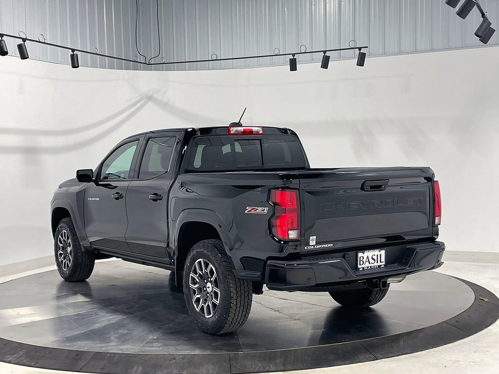 Used 2023 Chevrolet Colorado Z71 w/ Z71 Convenience Package 2 image 13