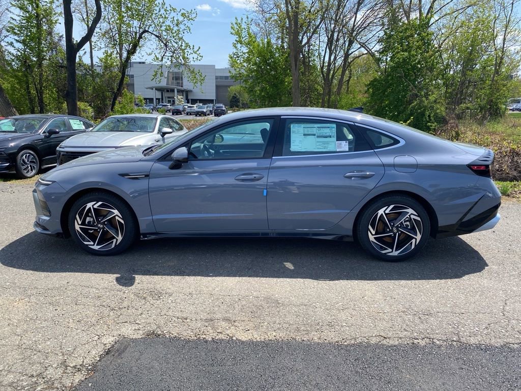 New 2026 Hyundai Sonata SEL AWD/4WD image 8