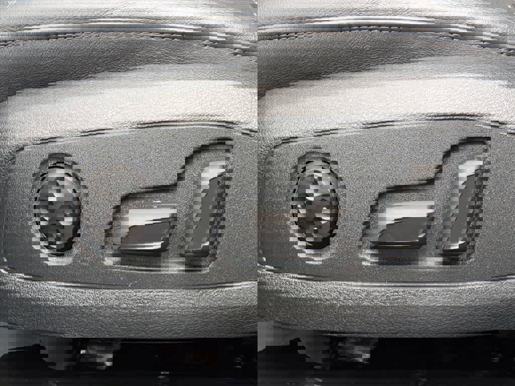 Used 2021 Audi A4 2.0T Premium w/ Convenience Package image 15