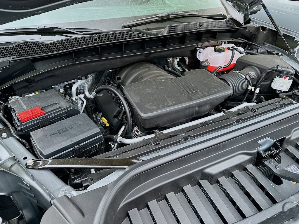 New 2026 GMC Sierra 1500 SLT image 26