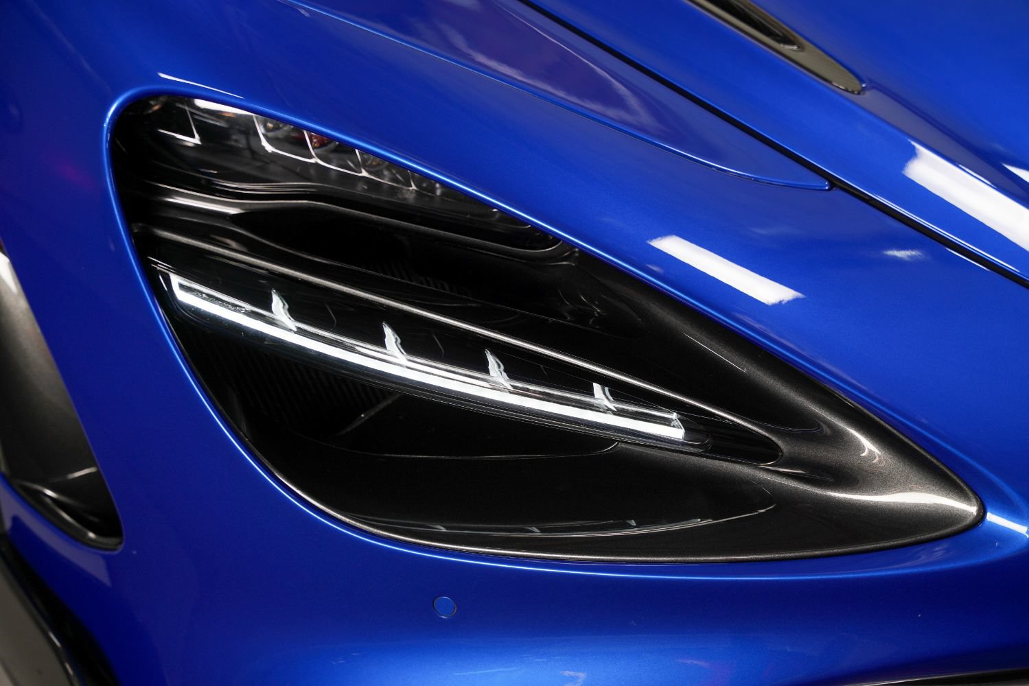 Used 2022 McLaren 765LT RWD image 14